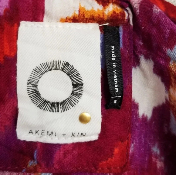 Anthropologie Akemi + Kin Split Neck Ikat Print Top S - Picture 5 of 6